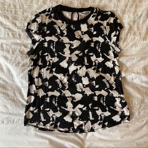 H&M Black and Cream T-Shirt